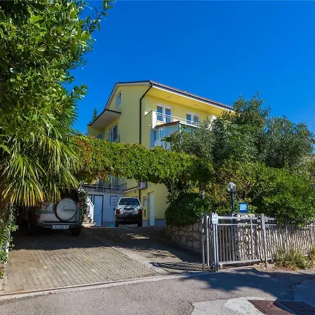 Vukelic Apartment Novi Vinodolski